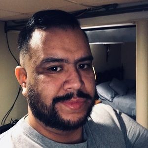 Meet your Posher, Luis